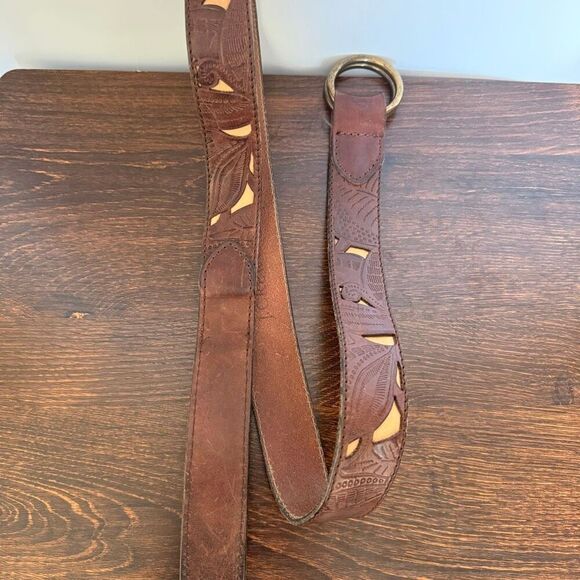 J Crew Women’s brown embossed Italian leather Belt 1.25” width large USA